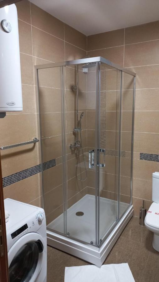 דירות Vrnjačka Banja Relax Lux מראה חיצוני תמונה